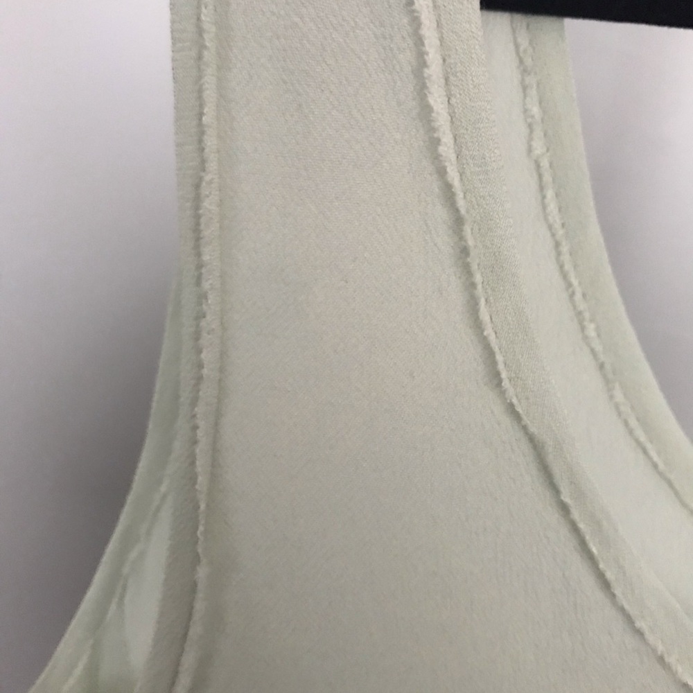Embroidered tank - Picture 3 of 6